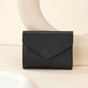 Black Envelope Wallet